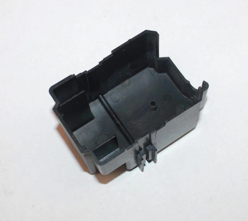 Magic Chef Refrigerator : Compressor Relay Cover (61002020 / 66589-1) {P9267} - Image 3 of 4