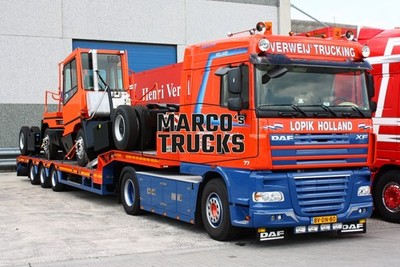 LKW Foto DAF XF 105 Schwerlasttransporter Niederlande blau VERWEIJ TRUCKI #i6ke