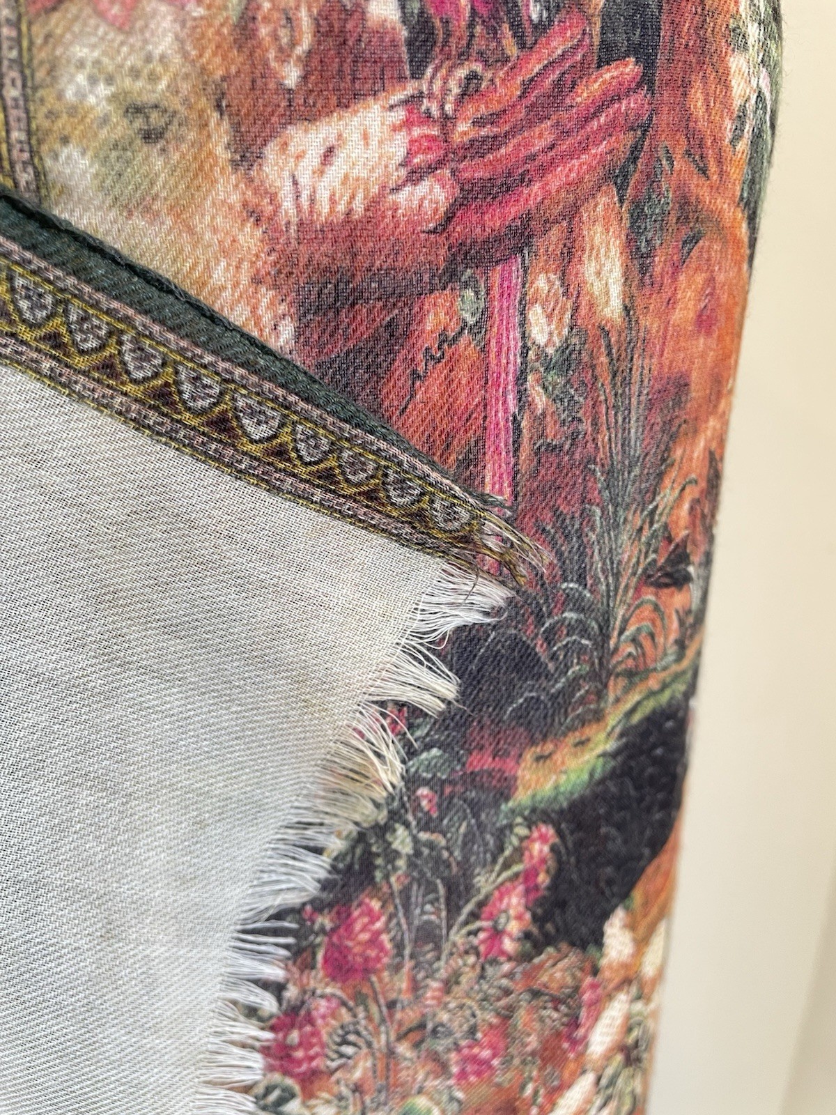 ETRO Milano Silk Blend Scarf Shawl Paisley Floral Print Italy Luxury #A101