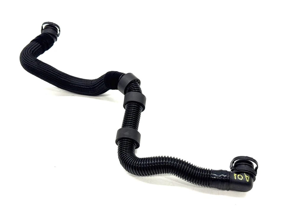 Manguera de bomba de aire secundaria AUDI A3 QUATTRO 2.0T 2015-2020 OEM 5Q0131149F Foto 2 de 4