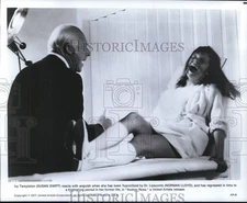 1977 Press Photo Norman Lloyd & Susan Swift in "Audrey Rose" Movie Scene