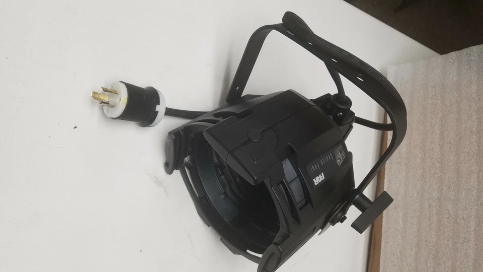 New TC Source Four S4Par Lamps 7061A1006-OC - Image 2 of 4