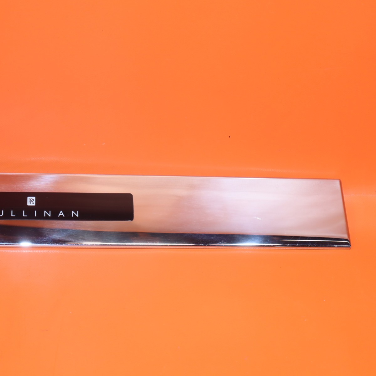 Rolls-Royce Cullinan 2025-2026 Front Left Door plate