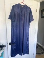 Adult Men's Dark Blue Buttoned Thobe Modern Arabian Style