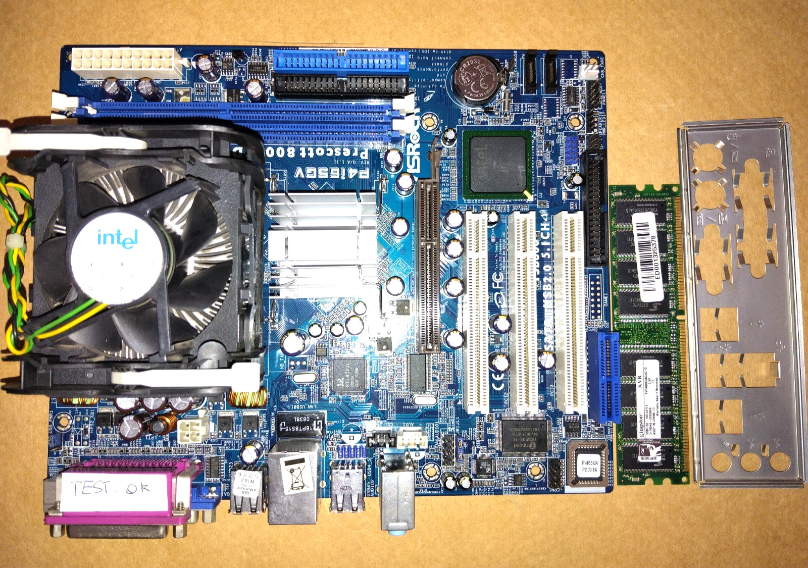 **KIT  ASROCK  P4I65G+ P4 3 GHZ+256 MB DDR+TESTATA FUNZION.