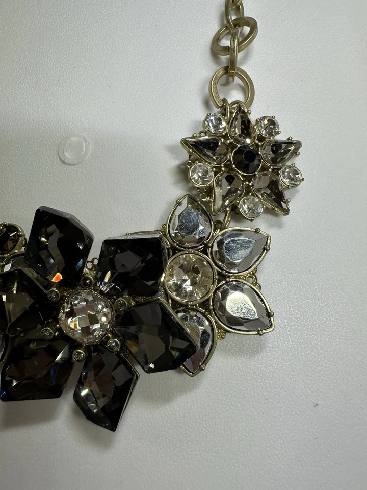 16" Anthropologie Statement Crystal Rhinestone GoldTone Necklace Grey Dark Gray - Image 2 of 4