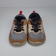 Osh Kosh Bgosh toddler shoes size 6M