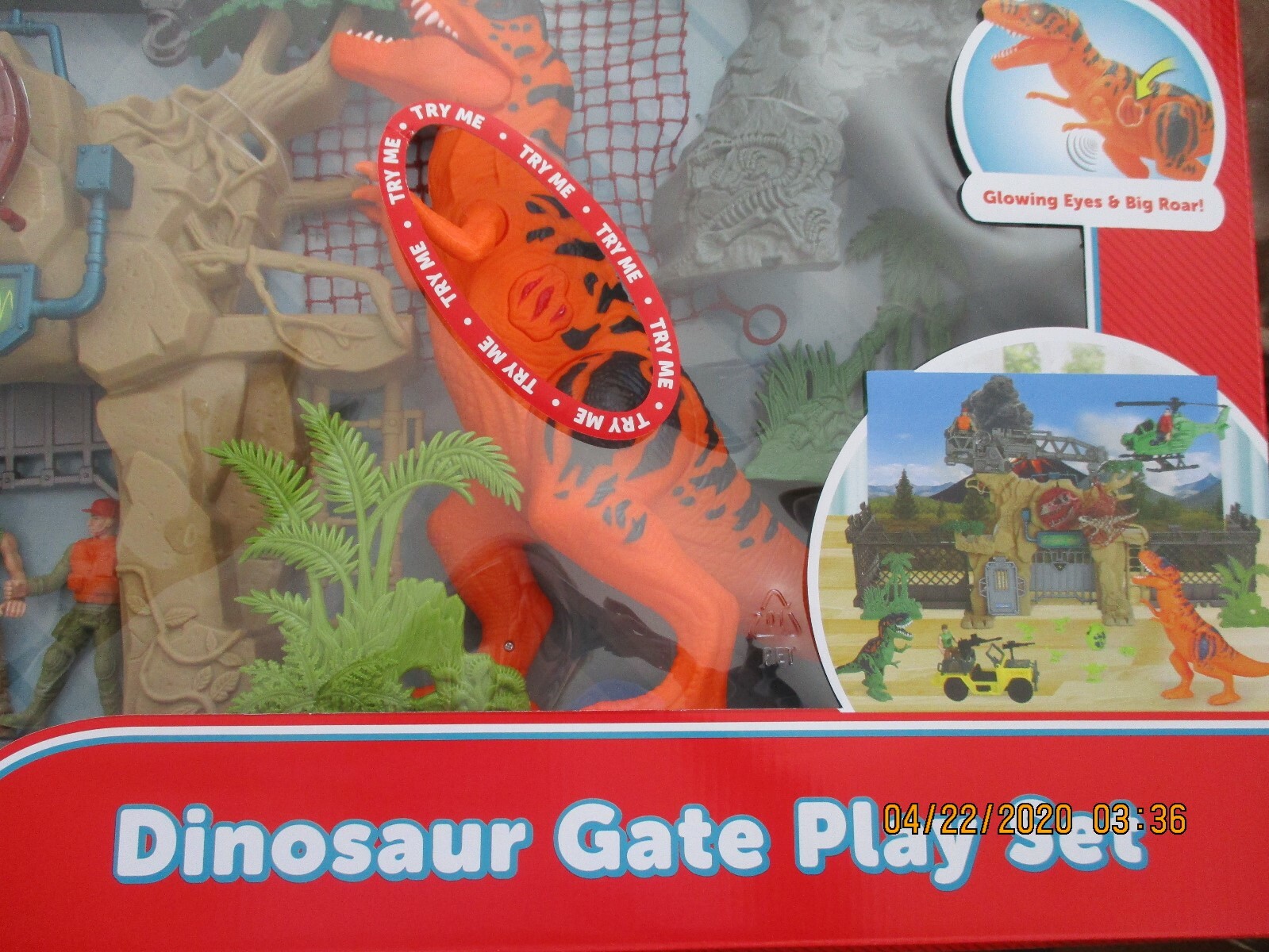 kid connection dinosaur gate playset