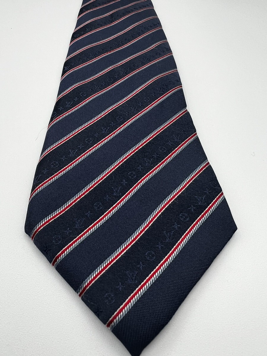美品　ルイヴィトン　リバーシブル　ニットタイ　ソリッド　無地　LVプレート　紺青 Louis Vuitton Blue and Red Monogram Striped Pattern Silk Tie | eBay
