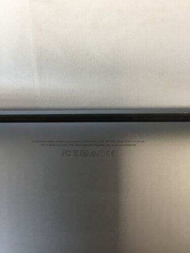 Apple MacBook Pro "Core i7" 2.7 15" táctil/finales de 2016 - A1707 (EMC 3072) - Grado C - Imagen 3 de 5