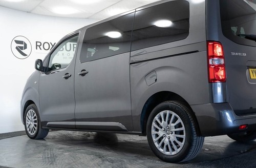 2020 69 PEUGEOT TRAVELLER 2.0 BLUEHDI ACTIVE STANDARD MPV 5DR DIESEL EAT8 MWB EU - Picture 17 of 24