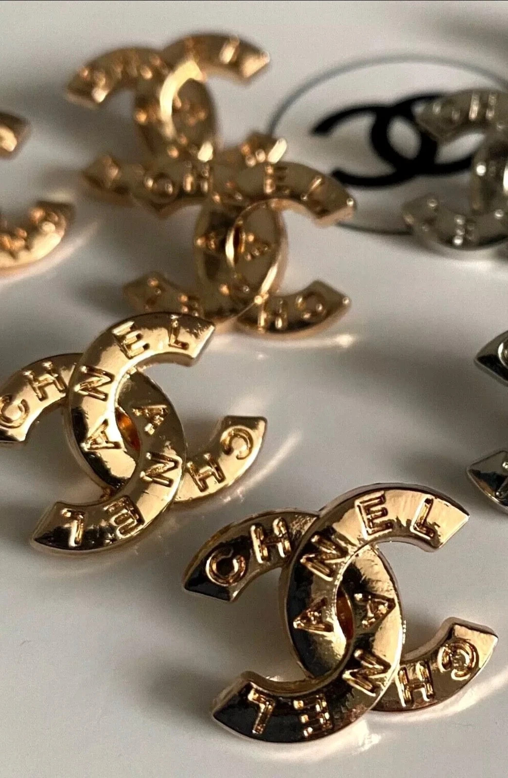 Gold Set 5 Buttons 18x15mm Chanel CC Coco Replacement Button Stamped thumbnail 5