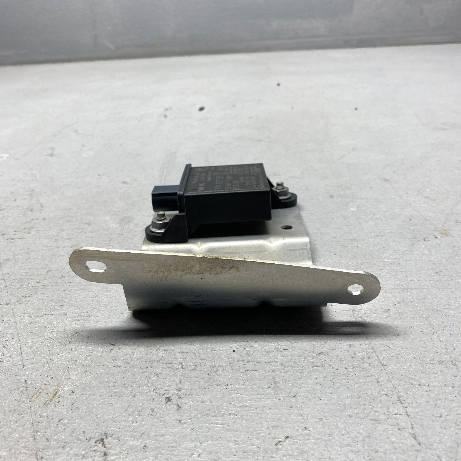 2018 Lamborghini Huracan Left Tire Pressure Monitoring Sensor Bracket 7PP907283