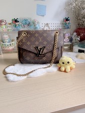 Louis Vuitton Monogram Chain Strap Shoulder Bag Brown Gold Hardware Red Lining