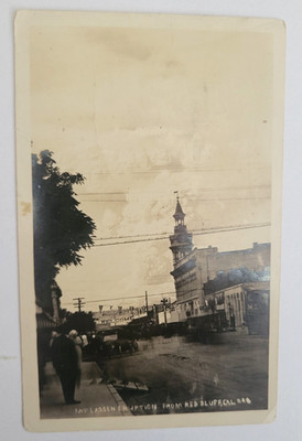 1924 REAL PHOTO POSTCARD STREET, MT. LASSEN ERUPTION FROM RED BLUFF CALIFORNIA