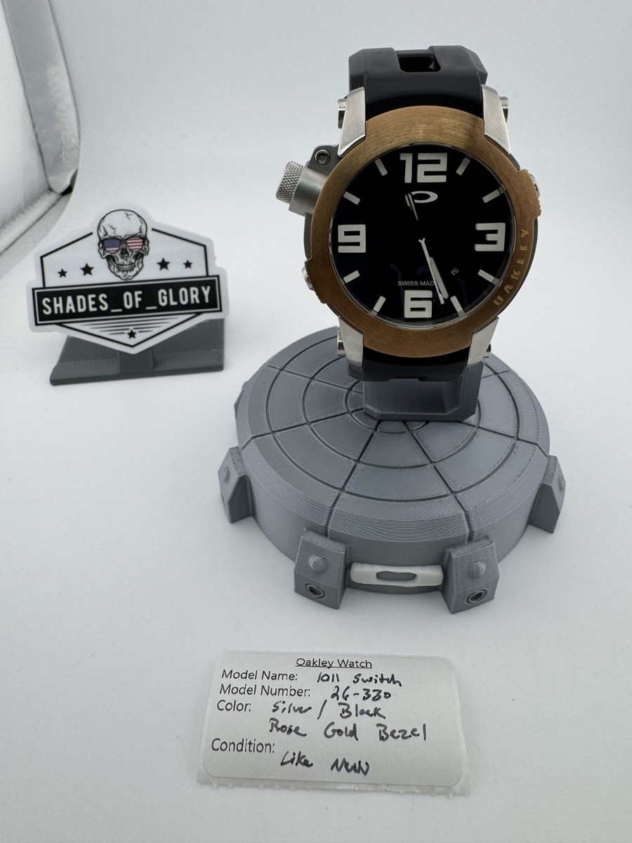 OAKLEY KILL SWITCH SILVER BLACK WHITE W/ ROSE GOLD BEZEL WATCH 26