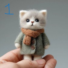 Needle Felted Cat Figurine, Handmade Wool Mini Animal, Desk Decor Gift