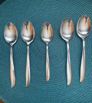 4 PLACE SPOONS & 1 TEASPOON Oneida Community TWIN STAR Flatware Stainless ATOMIC