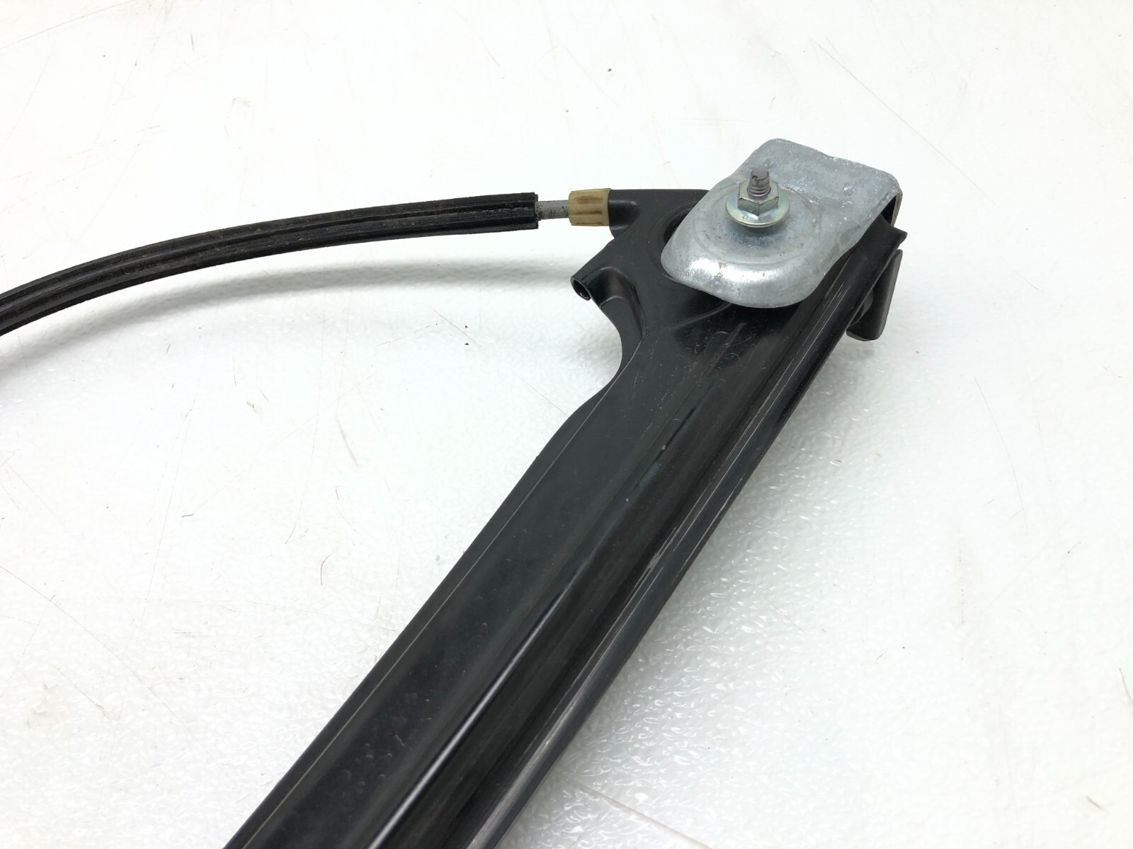2014-2019 MASERATI GHIBLI S RIGHT PASSENGER FRONT WINDOW REGULATOR OEM.