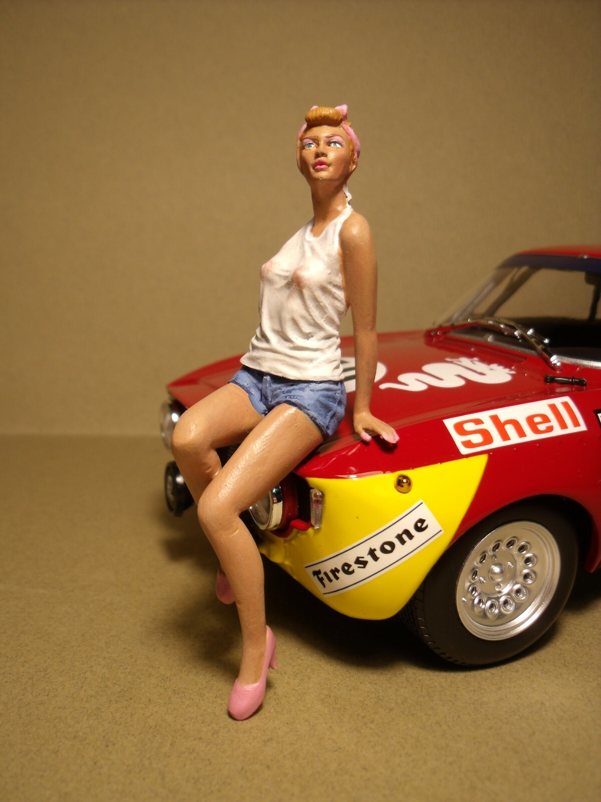 Figurine 1/18 Romy pour corriger le manque de réalisme de vos miniatures