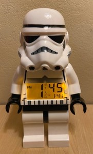 2016/👀VIDEO/WORKS GREAT/LOOKS NEW Lego Star Wars STORM TROOPER LCD Alarm Clock
