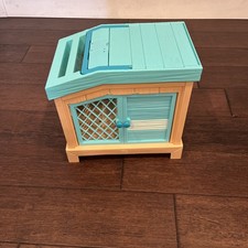 Little Live Pets Mama Guinea Pig Surprise Playset Hutch Only, No accessories 