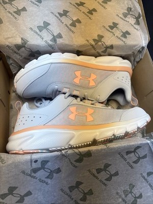 Under Armour Assert 8 Size 5.5Y