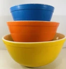 Pyrex Primary Colors Mixing Bowls Set of 3 Yellow 405, Orange 402, Blue 401 VTG