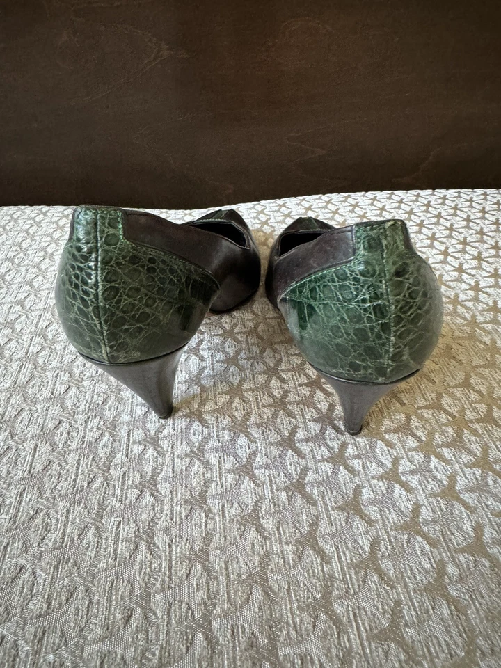 Zapatos de salón Casadei de tacón de gatito vintage de cuero hechos en Italia talla EU 35 Foto 4 de 4