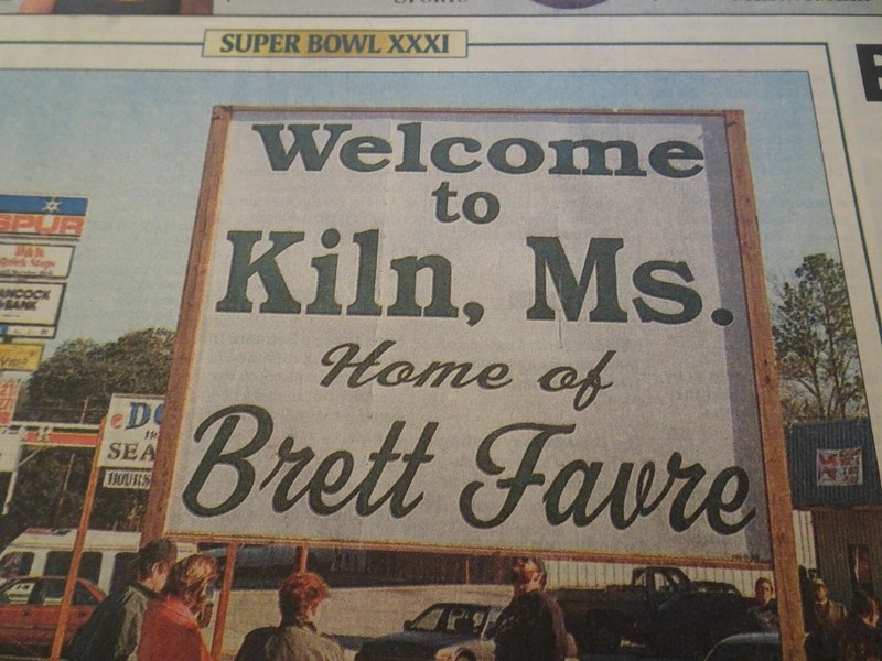 Milwaukee Journal Sentinel - January 19, 1997 - Home of Brett Favre - Newspaper