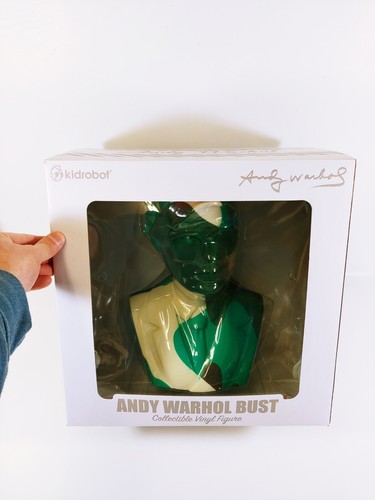 LE/200 Andy Warhol Vinyl Büste Skulptur von KIDROBOT Green Camouflage - 12" Höhe - Bild 11 von 16