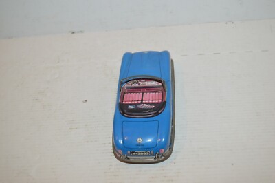 Voiture en tôle peinte GAMA . MERCEDES – BENZ 190SL Cabriole