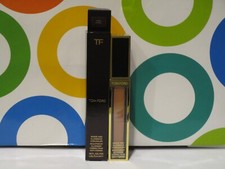 TOM FORD  SHADE AND ILLUMINATE CONCEALER  4W0 HAZEL  .18 OZ