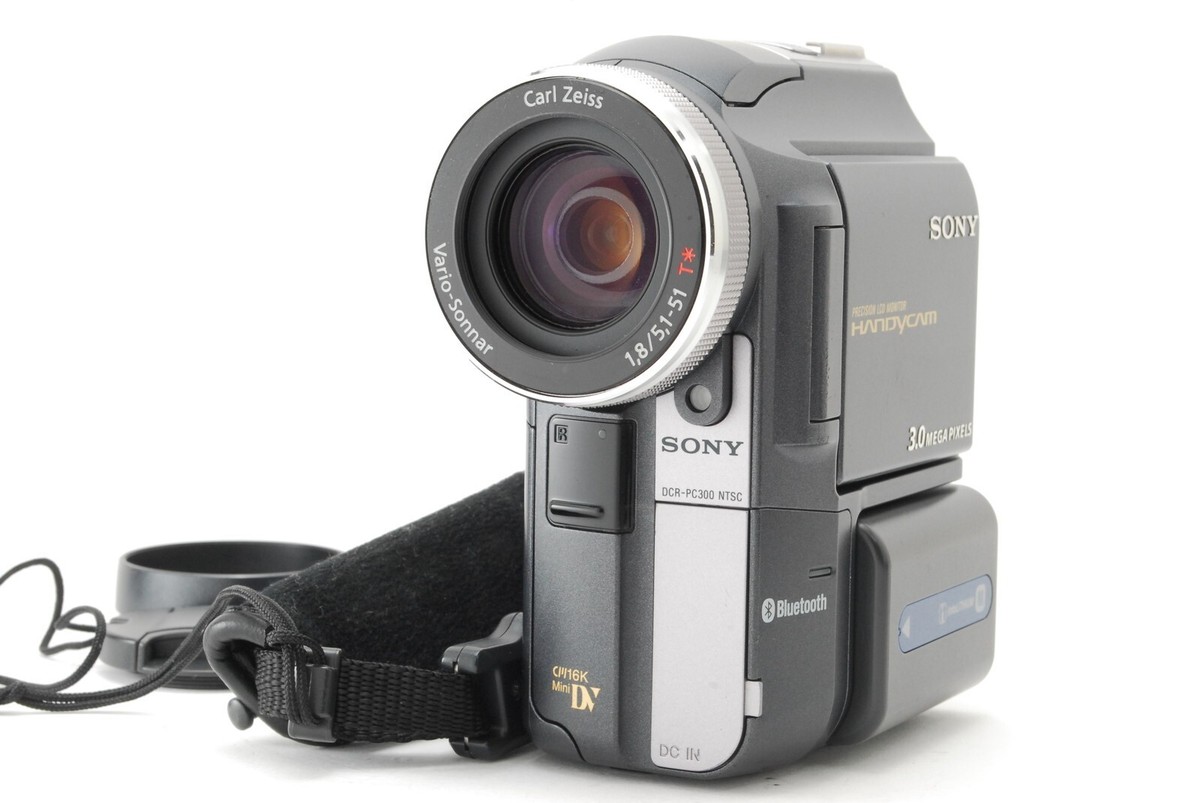 SONY miniDV HANDYCAM DCR-PC300 ② Near Mint】 Sony DCR-PC300 Video Camera Mini DV Digital Camcorder