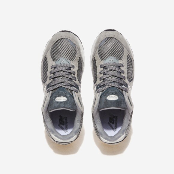New Balance 2002R - Gray / M2002RST / Running Shoes Sneakers