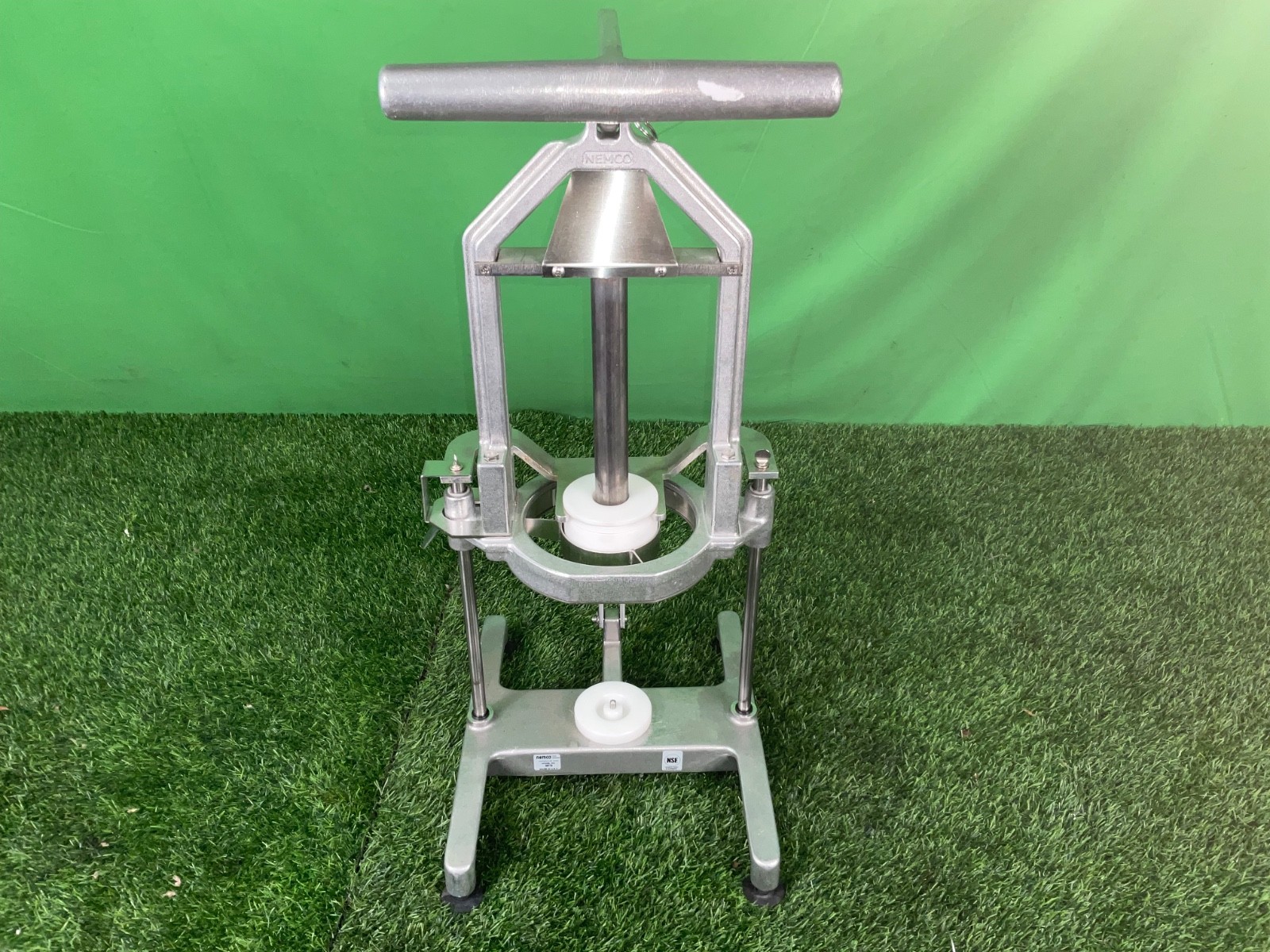 Nemco 55775-1 Easy Pineapple Corer / Peeler 55775 New No Box 1658 1F