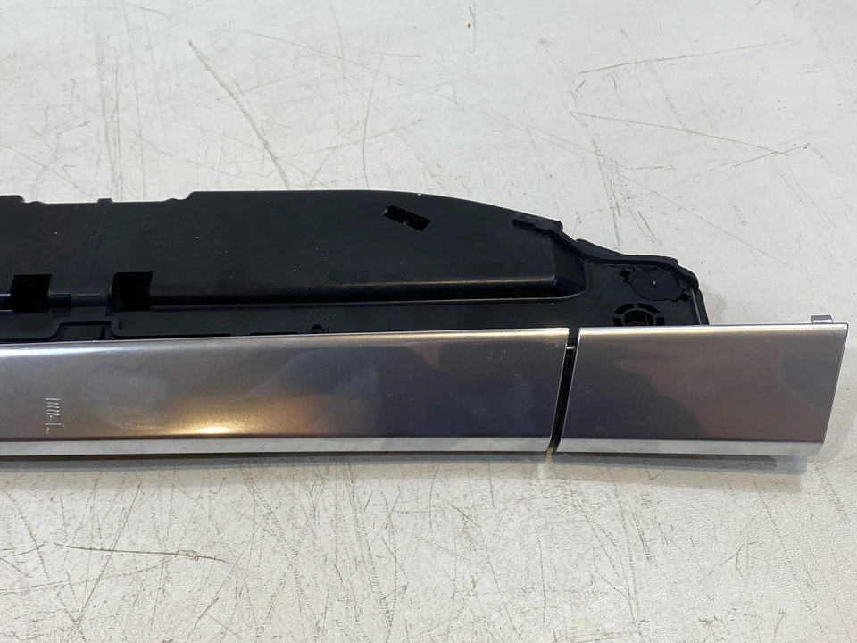 Fits 2010 - 2016 PORSCHE PANAMERA Front Center Console Dual Cup Holder OEM - Image 3 of 4