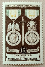 5D1-Timbre France YT 927 neuf ** année 1952 "médaille militaire"