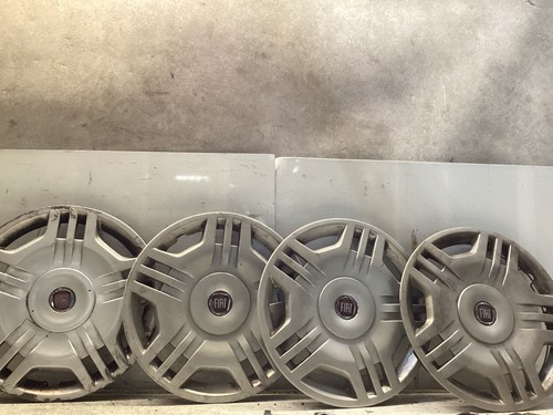 ORIG Fiat Punto 188 4x Radkappen Radzierblenden 14 Zoll 51705270 - Bild 1 von 5