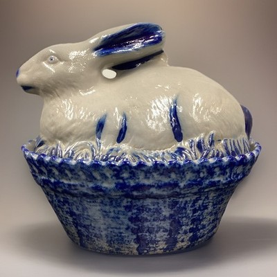 VTG RARE Signed 1996 Eldreth Pottery Salt Glazed Rabbit Large Covered Dish /Bowl