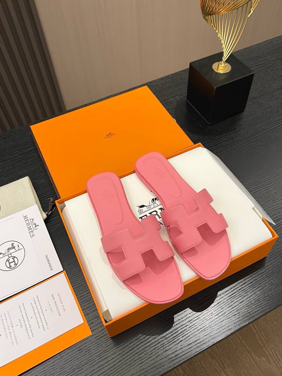 Hermès Oran Sandals Pink Leather Slides Women's EU 37 Flat Slip-On Summer Shoes