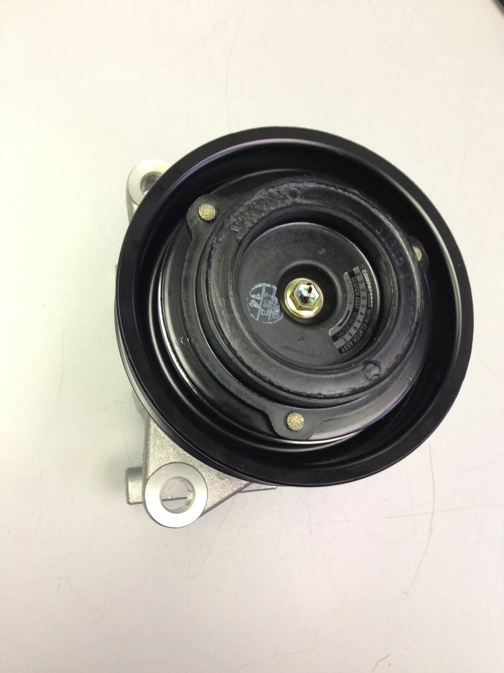Compresor de aire acondicionado OEM Mopar 10S20H se adapta a Chrysler Town & Country, Voyager / Dod... QR Foto 3 de 4