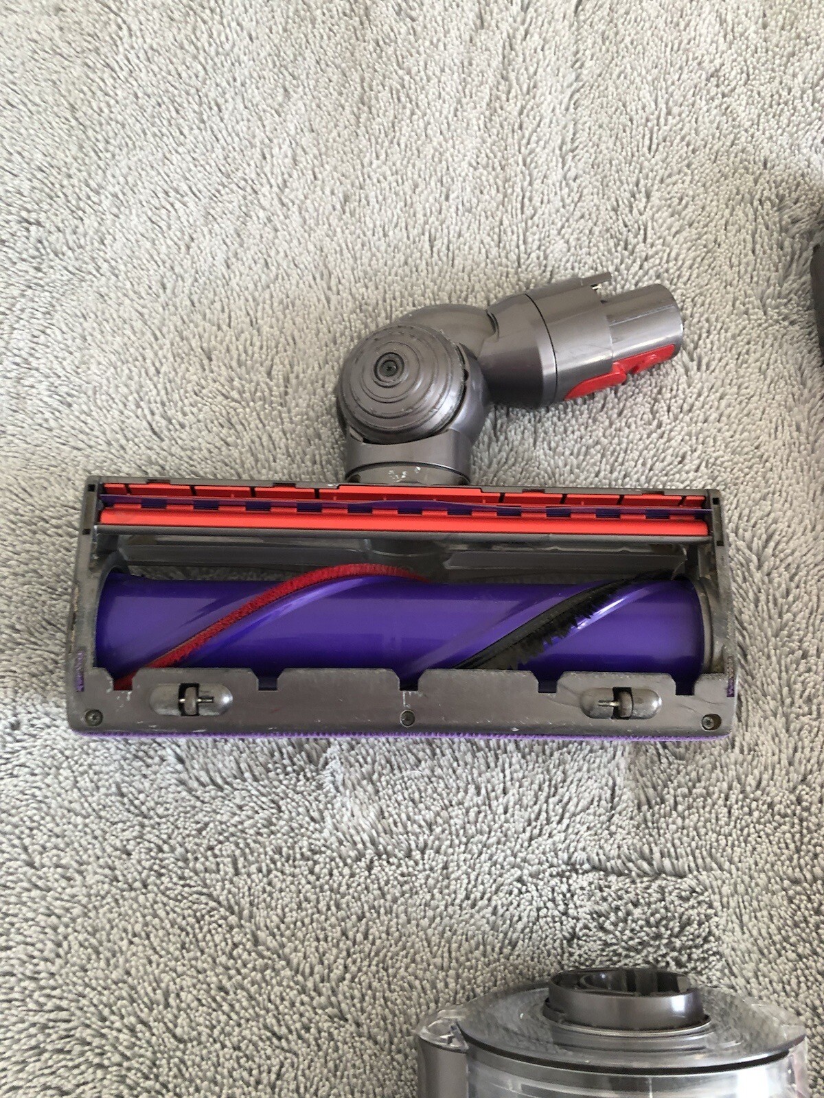Dyson V10 Broom Vacuum (Used) eBay