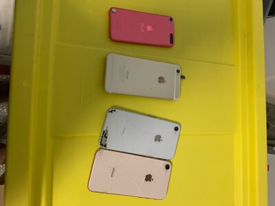 4 Apple IPhones Parts Only. 