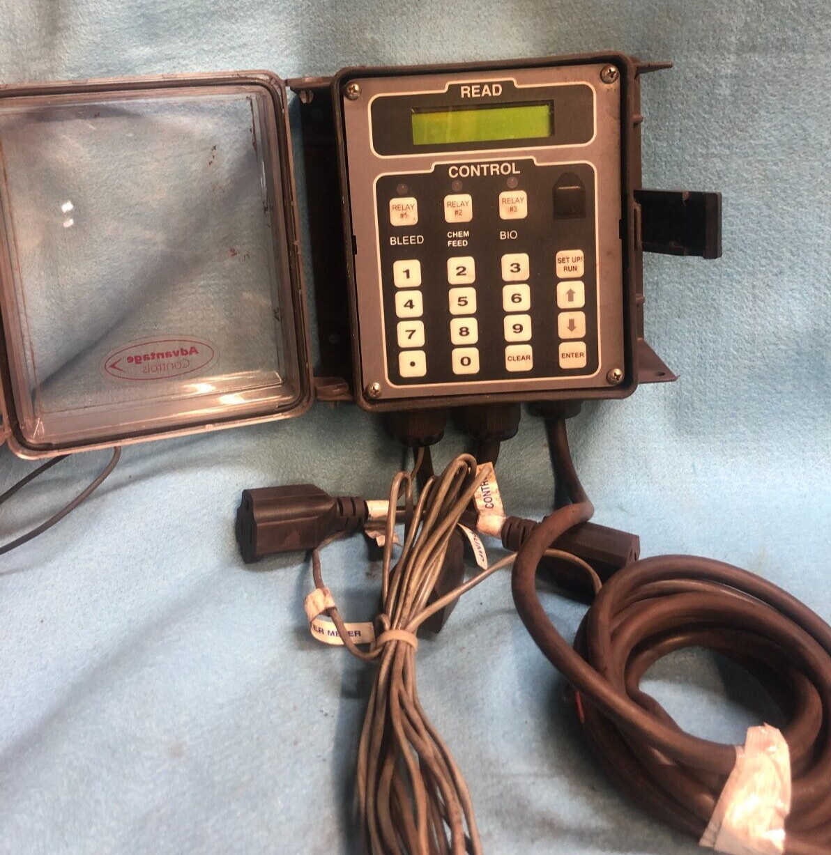 ADVANTAGE CONTROLS MICROTRON TOWER CONTROL M/N LCFB 120 VAC 60HZ 12A