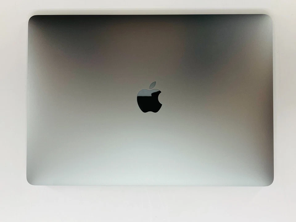 Apple 2020 MacBook Air M1 3.2GHz (7-Core GPU) 8GB RAM 256GB SSD - Read - Image 4 of 4