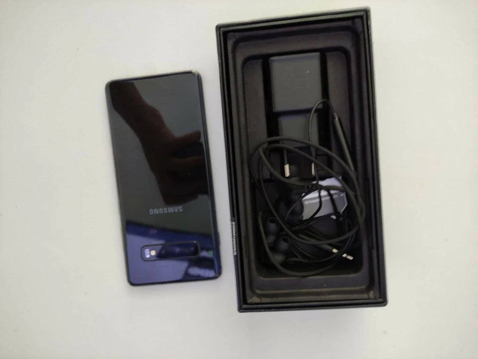 Samsung Galaxy S10+ · 256GB, foto 3 de 5