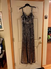 Vince Camuto Sz 8 Sleeveless Black Silver Sequin Gown Slender Straps V Neck NWOT
