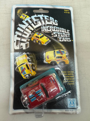 HASBRO 1982 STUNTSTERS STUNT CARS RED 354GT 1:64 DIECAST BRAND NEW