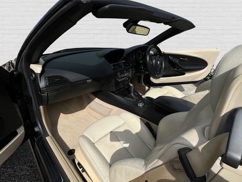 BMW 6 SERIES 3.0 630i Sport Convertible 2006 - Picture 14 of 18